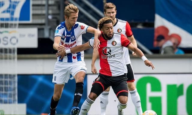 加盟并获得 加盟并获得