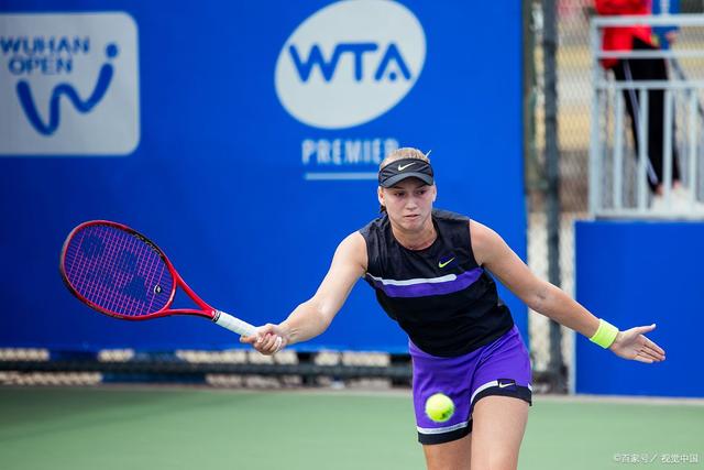 体育温网女双：张帅组合止步4强 谢淑薇组合挺进决赛