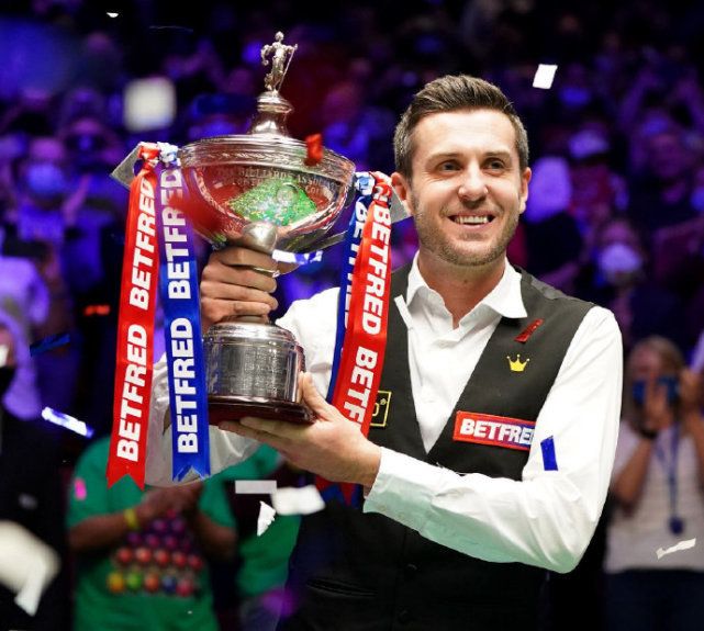 在足球这个 在足球这个